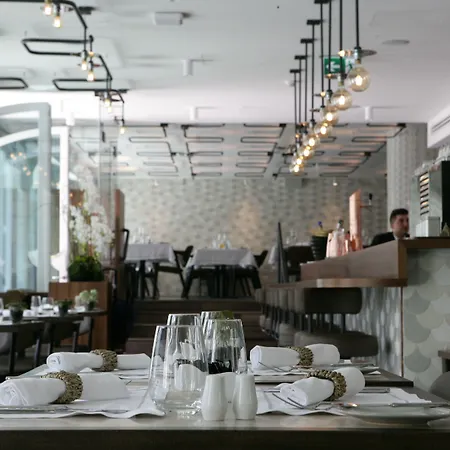 Hotel Corpo Santo Historical Lisbona