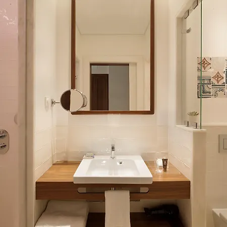 里斯本科尔坡圣托历史酒店 5* Lisboa