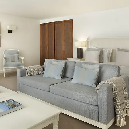 코르포 산토 히스토리컬 호텔